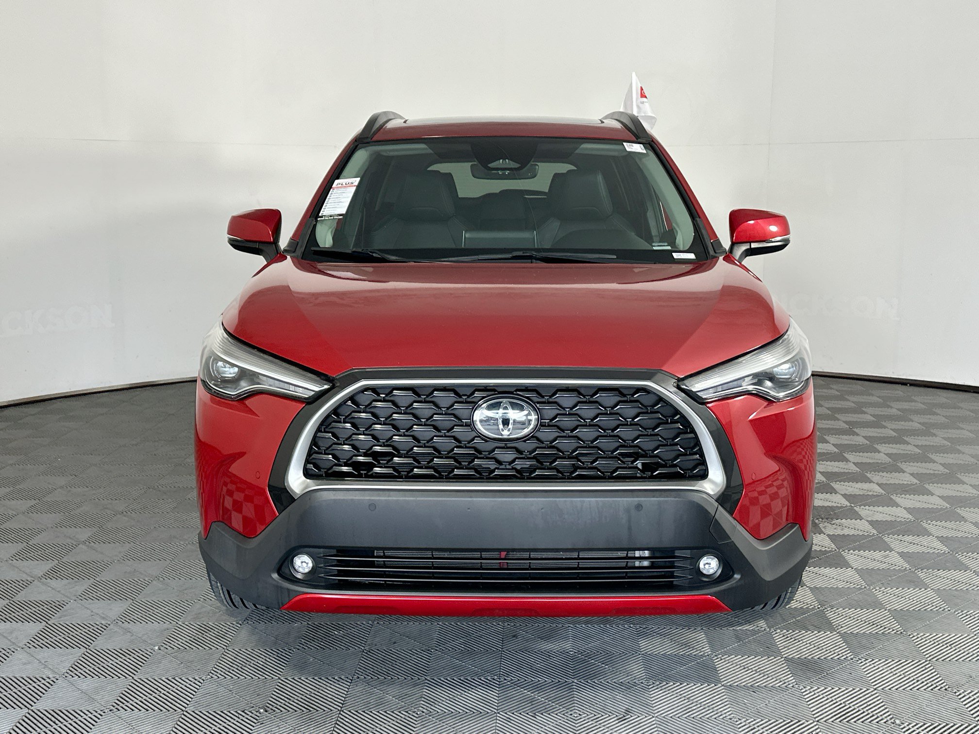 Certified 2023 Toyota Corolla Cross XLE w/ Convenience Package FWD image 8