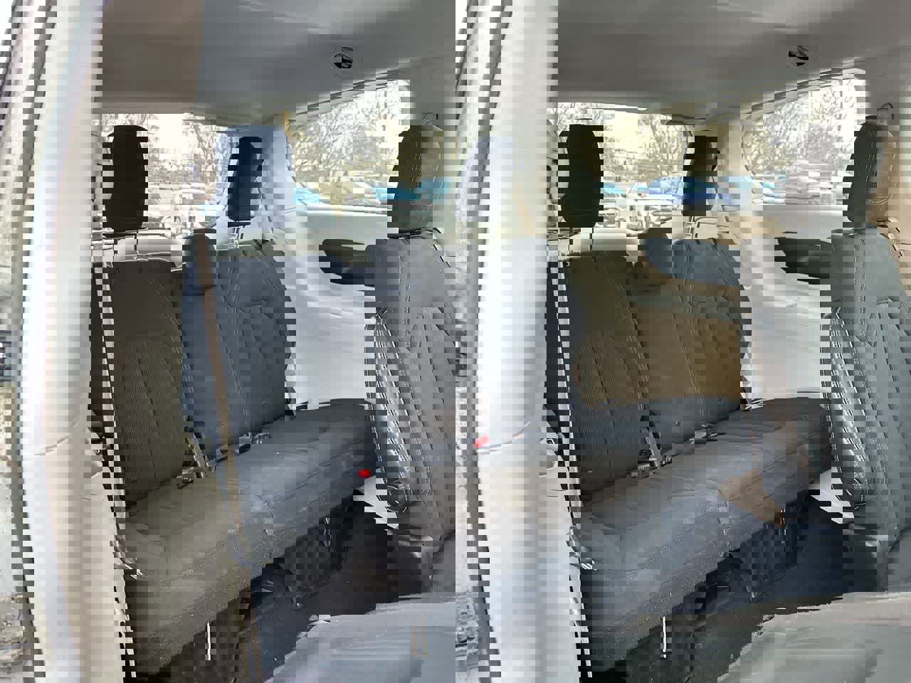 Used 2018 Chrysler Pacifica LX image 26