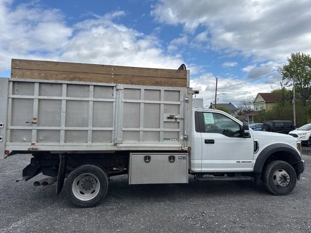 Used 2019 Ford F550 4x4 Regular Cab Super Duty w/ XL Value Package image 5