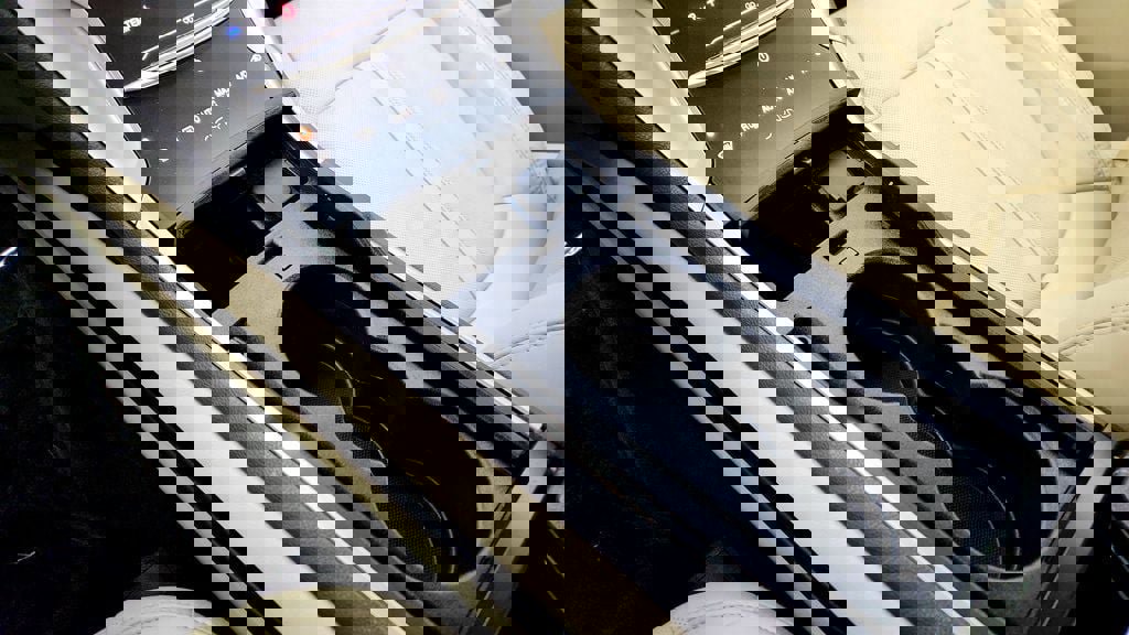 Used 2015 Lincoln MKZ AWD w/ Equipment Group 102A Reserve image 17