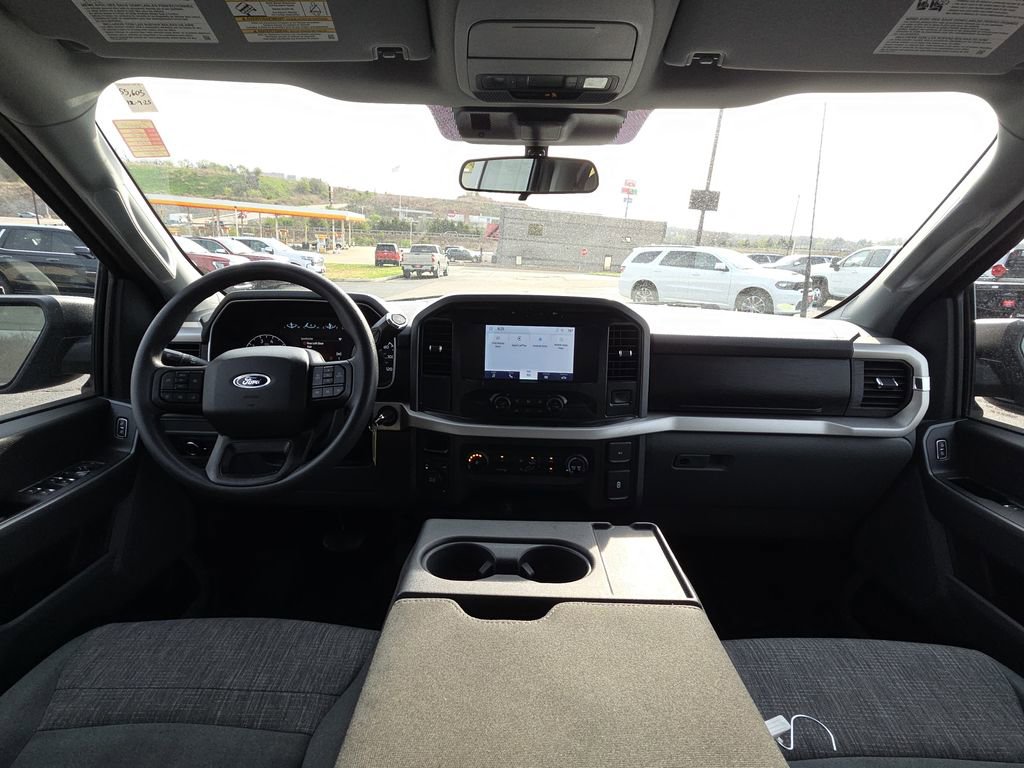 Used 2022 Ford F150 XLT image 30