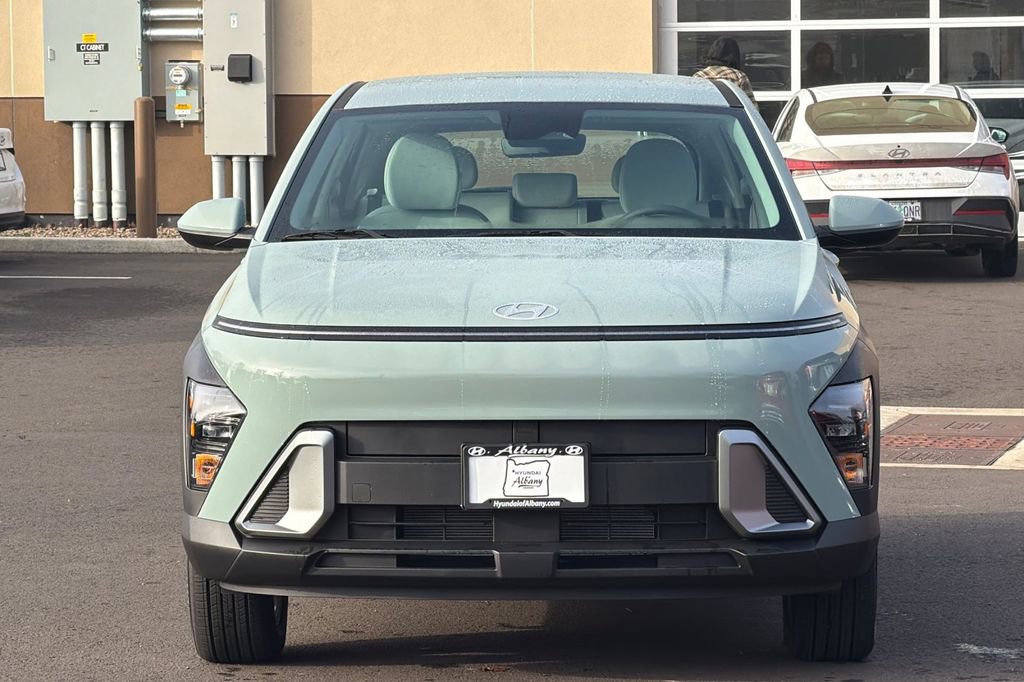 New 2026 Hyundai Kona SE image 3