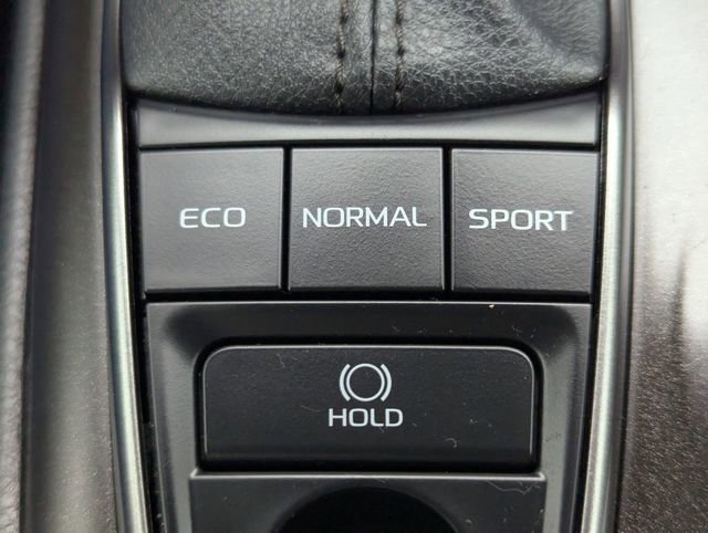 Used 2022 Toyota Camry XSE image 24