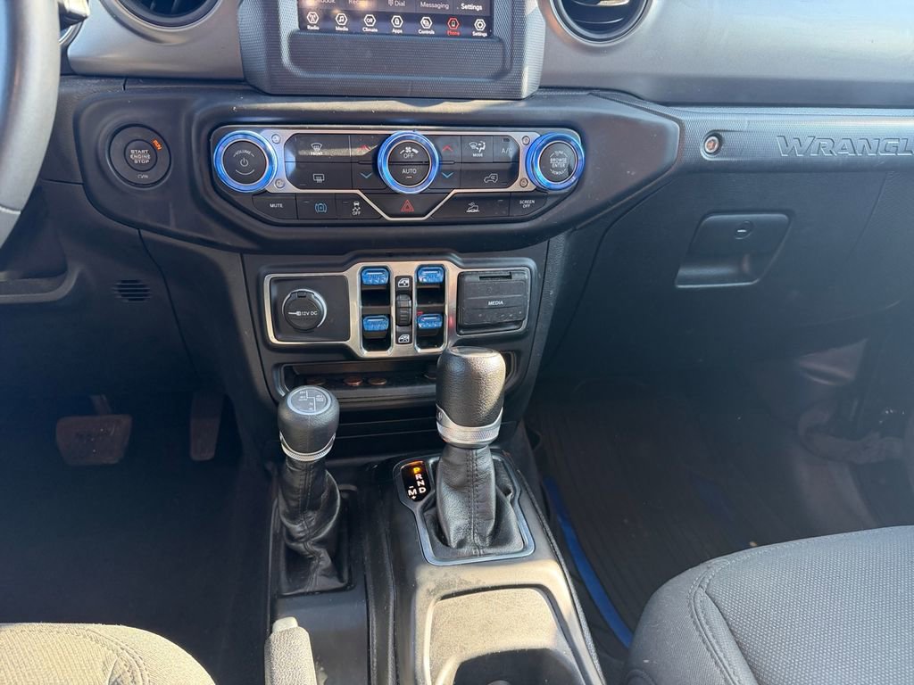 Used 2023 Jeep Wrangler Unlimited AWD/4WD image 11
