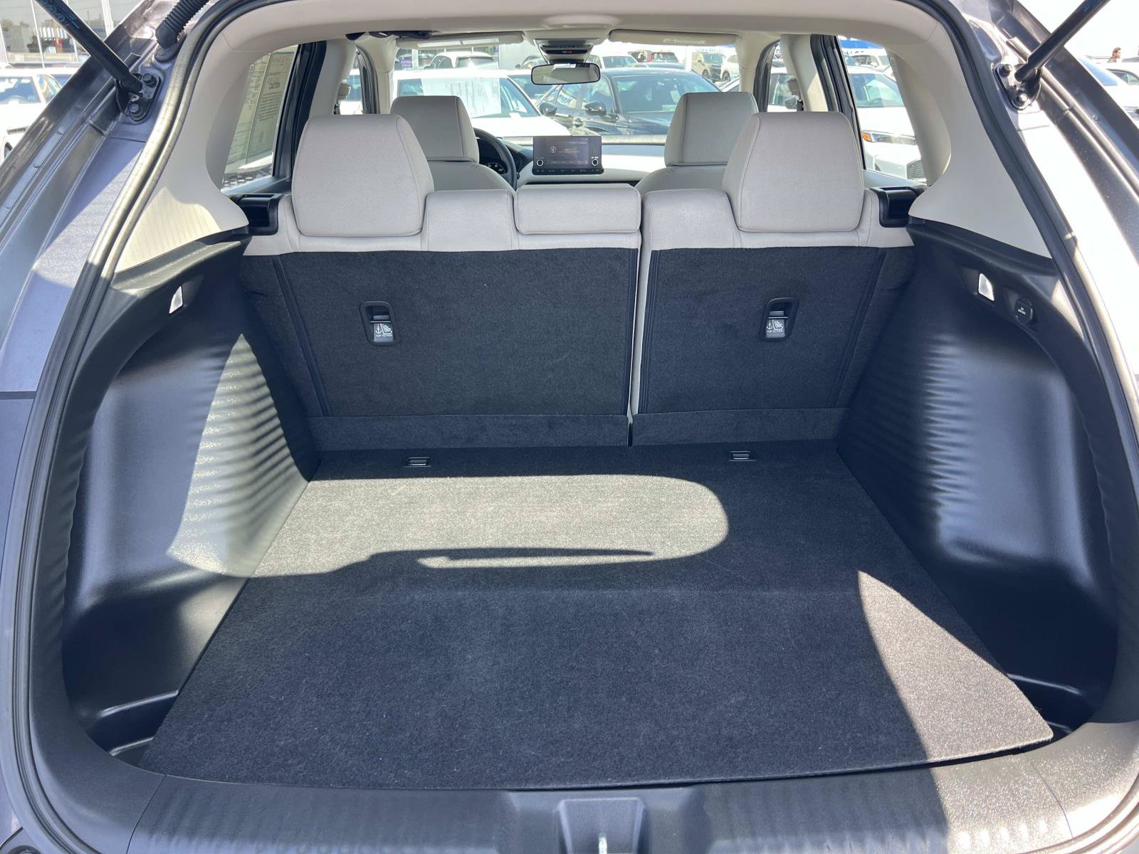 Certified 2025 Honda HR-V LX image 21