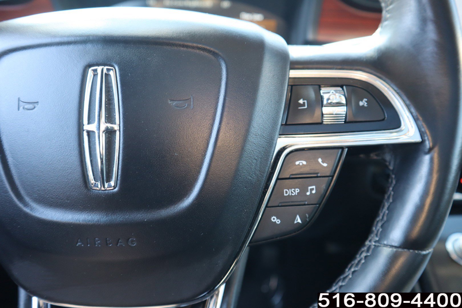Used 2023 Lincoln Nautilus Reserve AWD/4WD image 21