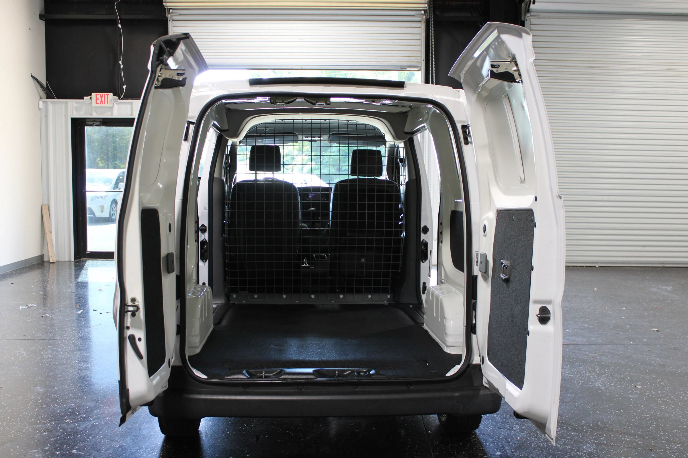 Used 2019 Nissan NV200 S w/ Cruise Control Package FWD image 30