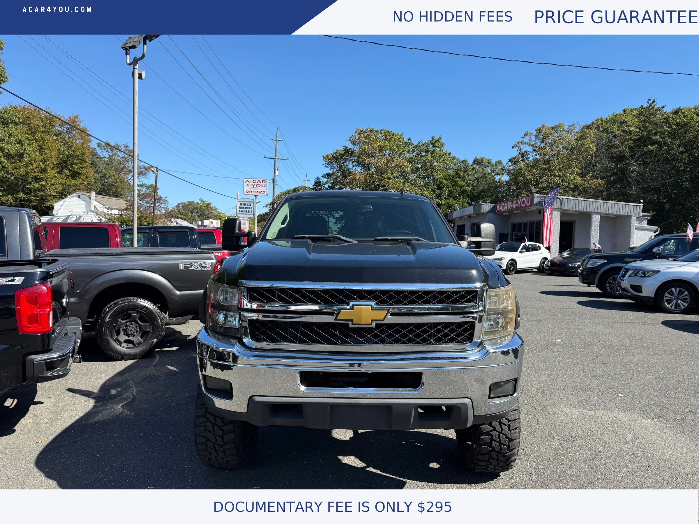 Used 2010 Chevrolet Silverado 2500 LT w/ Interior Plus Package AWD/4WD image 7