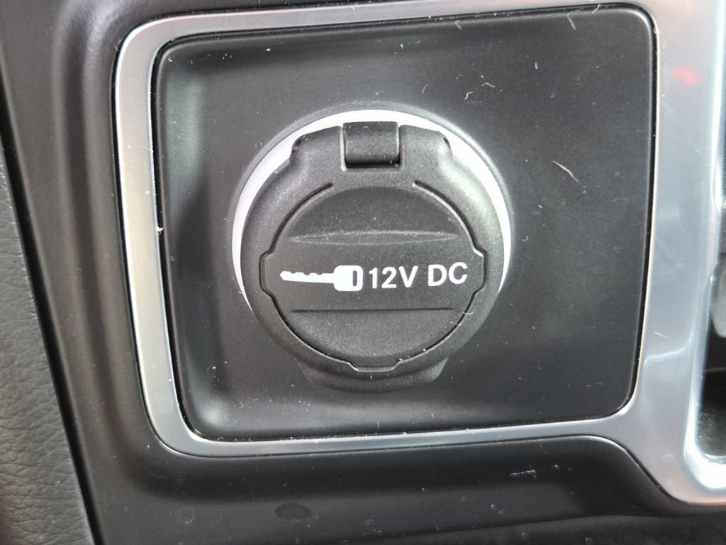 Used 2021 Jeep Wrangler Unlimited Sport AWD/4WD image 4