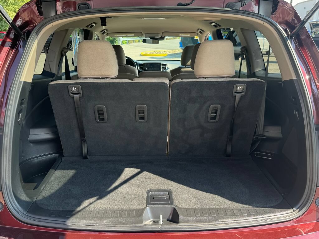 Used 2021 Honda Pilot EX image 16