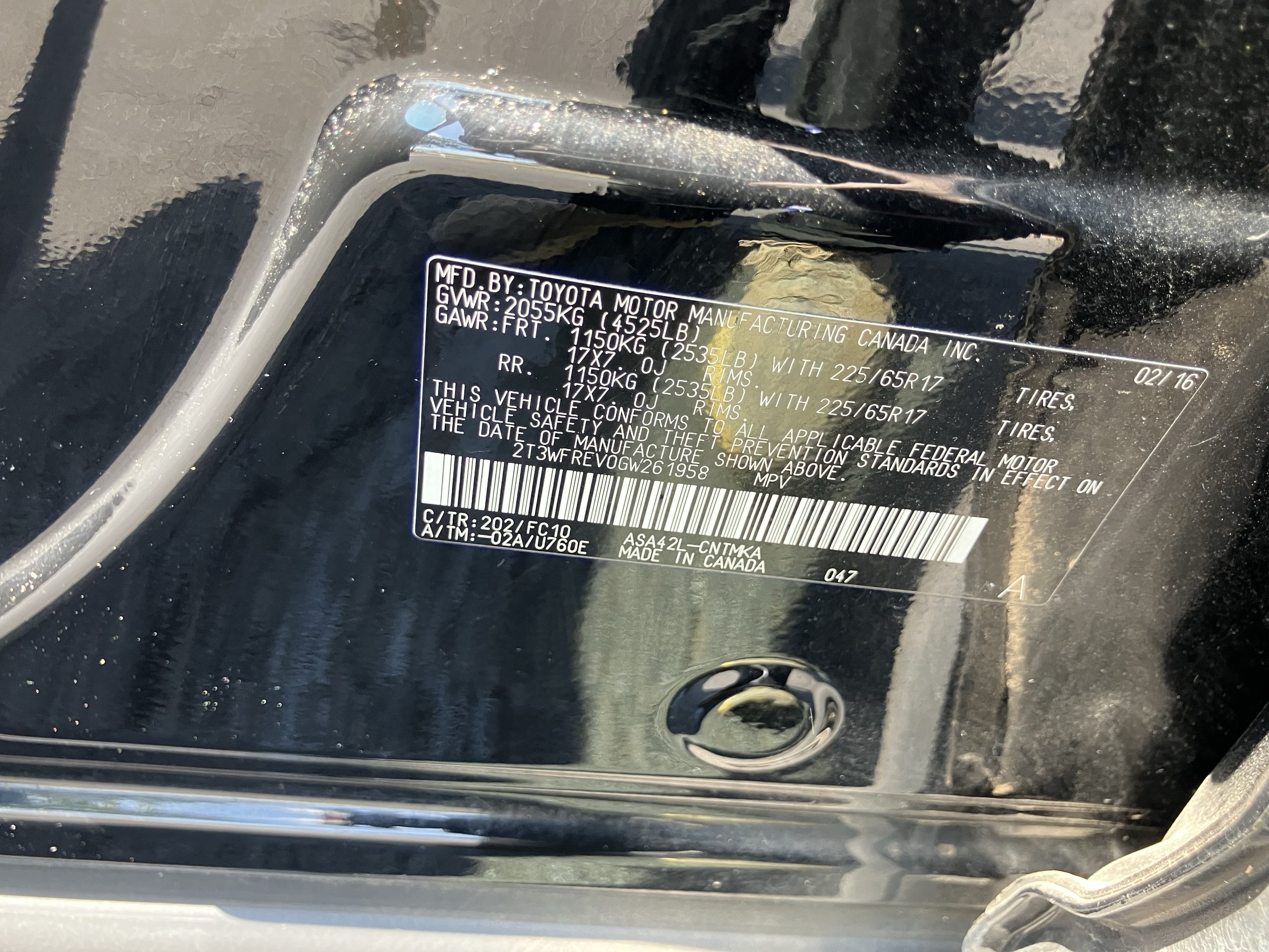 Used 2016 Toyota RAV4 XLE FWD image 37
