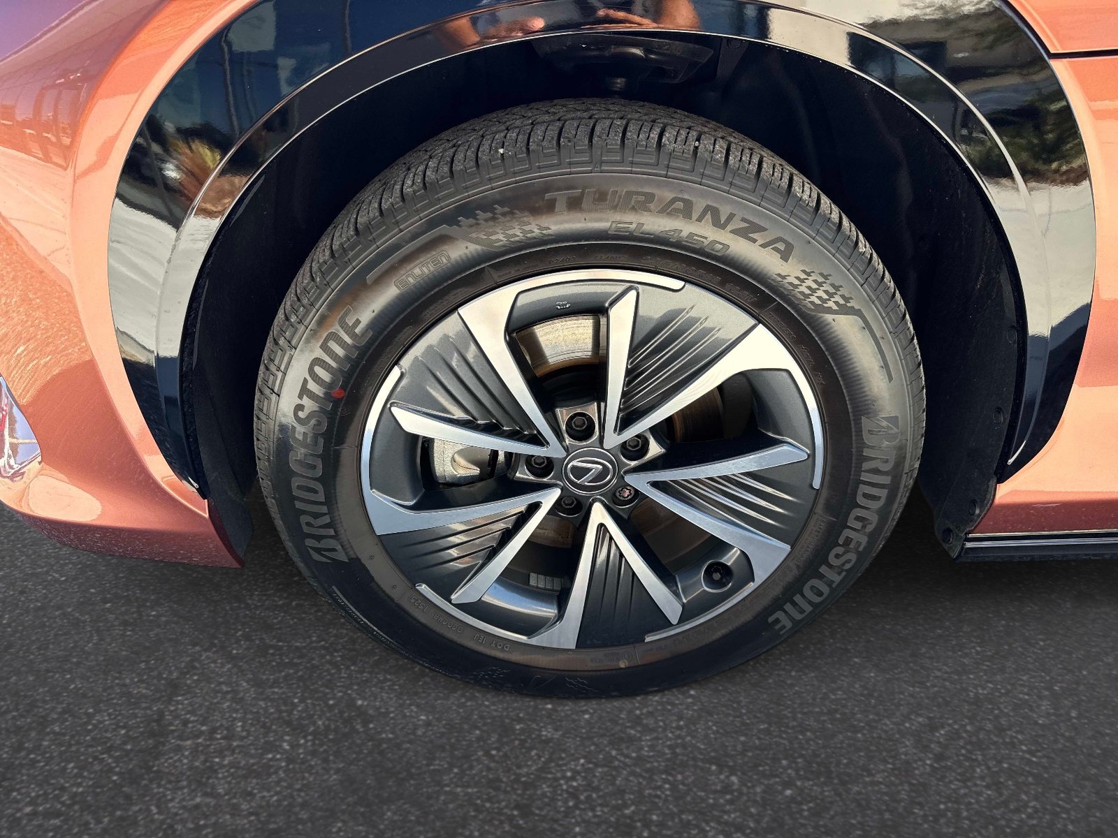Used 2025 Lexus RZ 300e w/ Accessory Package (Z1) FWD image 10