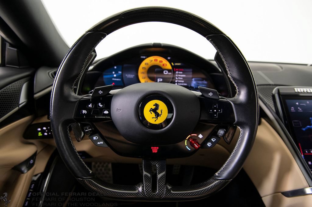 Used 2024 Ferrari Roma Spider RWD image 11