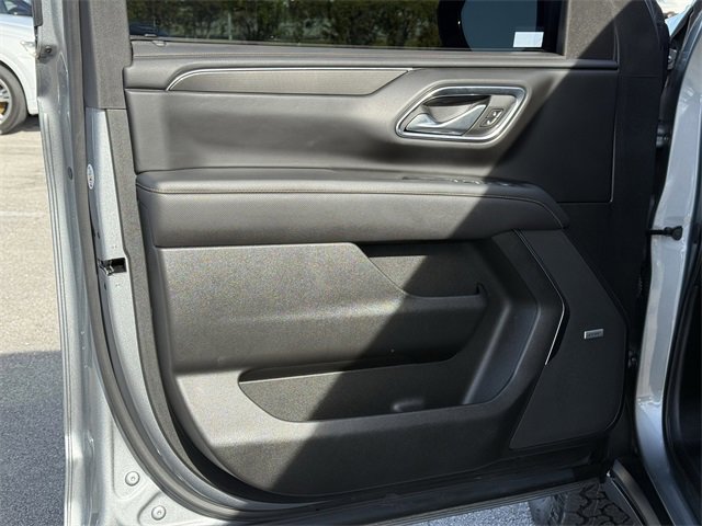 Used 2023 GMC Yukon AT4 image 35