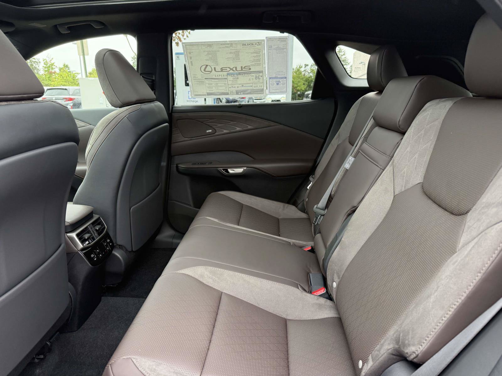 New 2026 Lexus RX 350 w/ Convenience Package AWD/4WD image 13