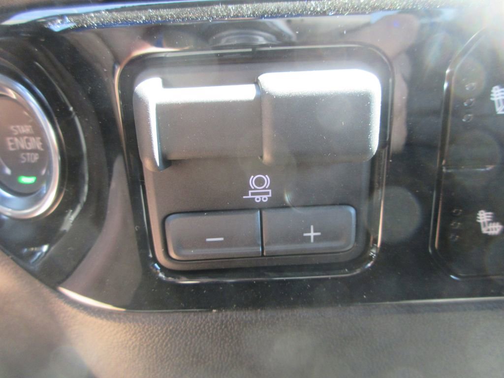 New 2026 GMC Sierra 3500 SLE image 19