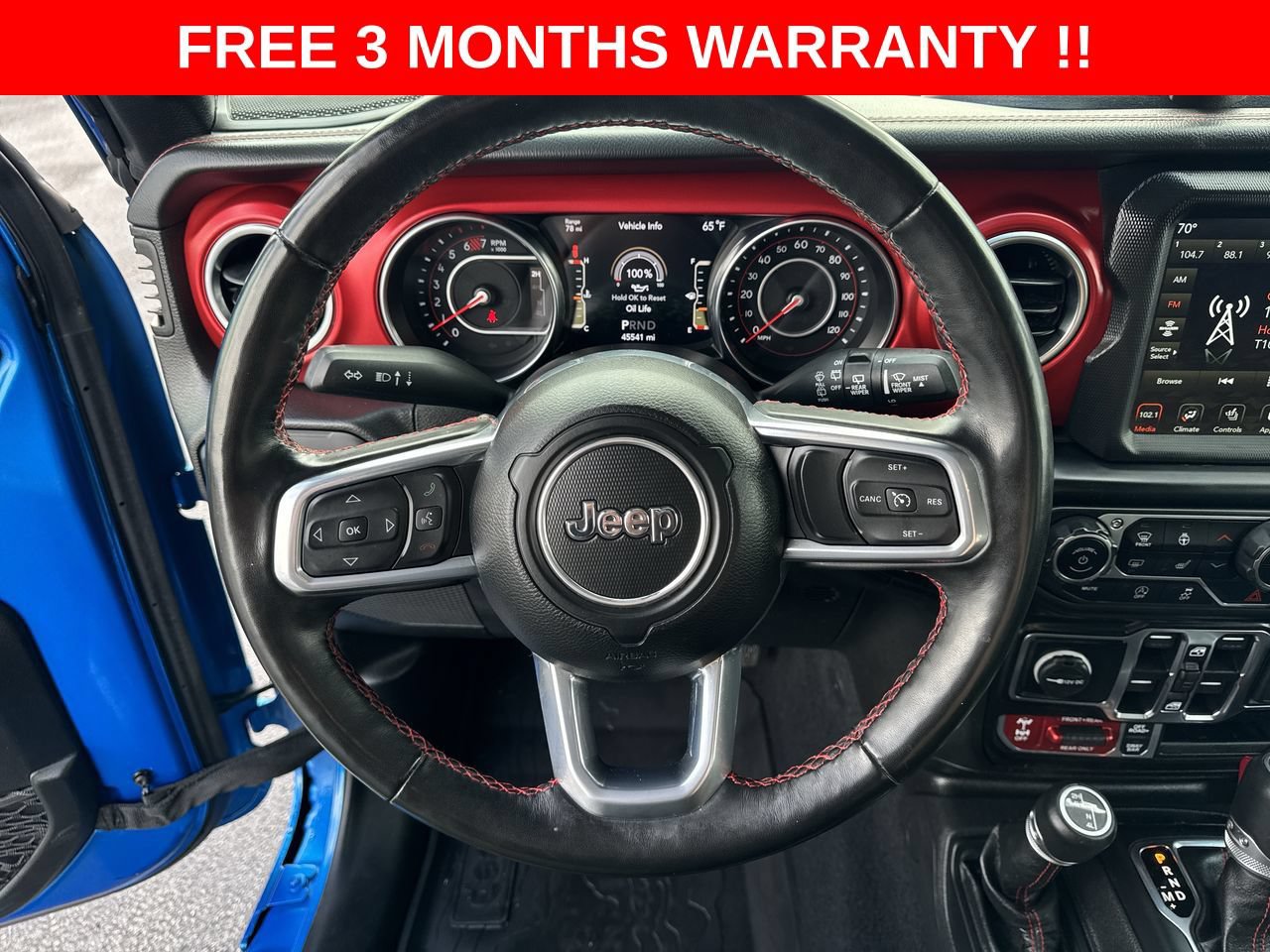 Used 2022 Jeep Wrangler Unlimited Rubicon w/ Cold Weather Group AWD/4WD image 15