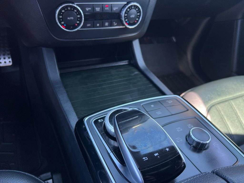 Used 2019 Mercedes-Benz GLE 400 4MATIC image 49