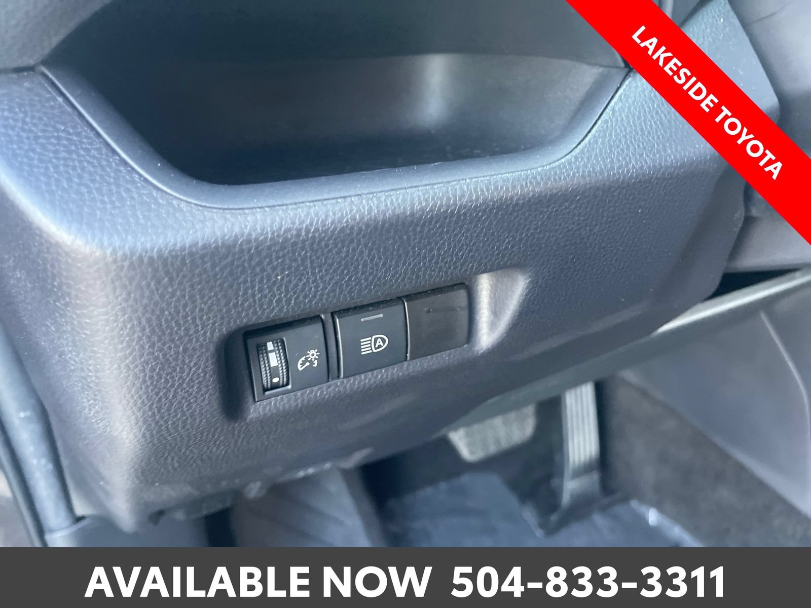 Certified 2025 Toyota RAV4 XLE FWD image 26