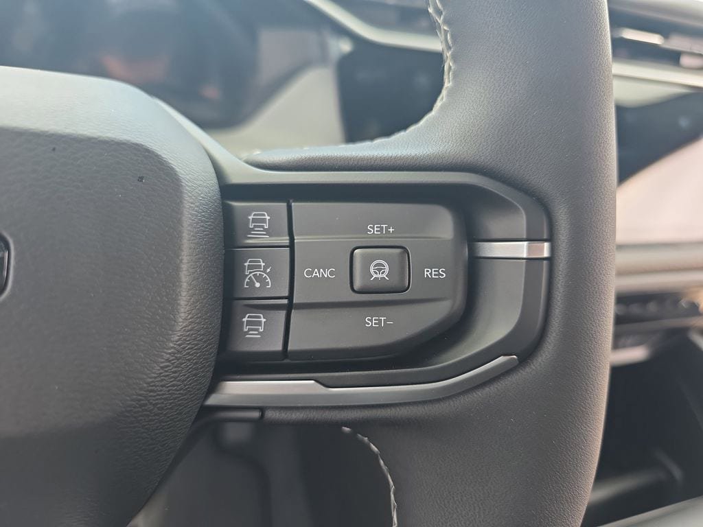 New 2026 Jeep Cherokee Limited image 18