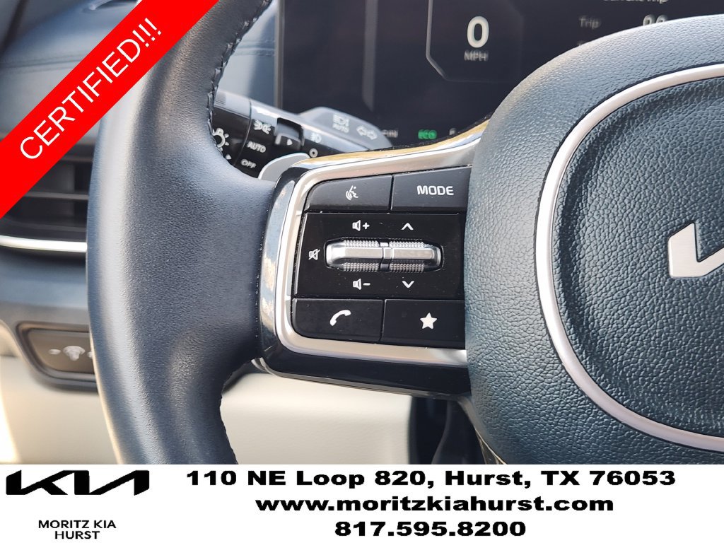 Certified 2025 Kia Carnival SX FWD image 27