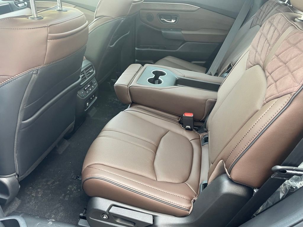 New 2026 Honda Pilot Elite image 11