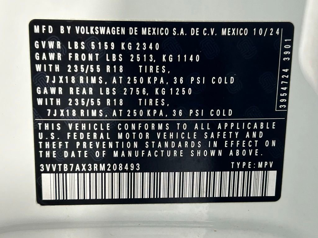 Used 2024 Volkswagen Tiguan Wolfsburg Edition FWD image 37