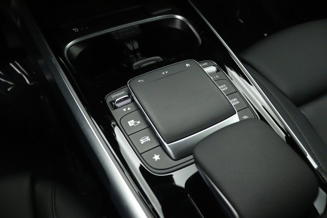 Certified 2023 Mercedes-Benz EQB 250+ image 18