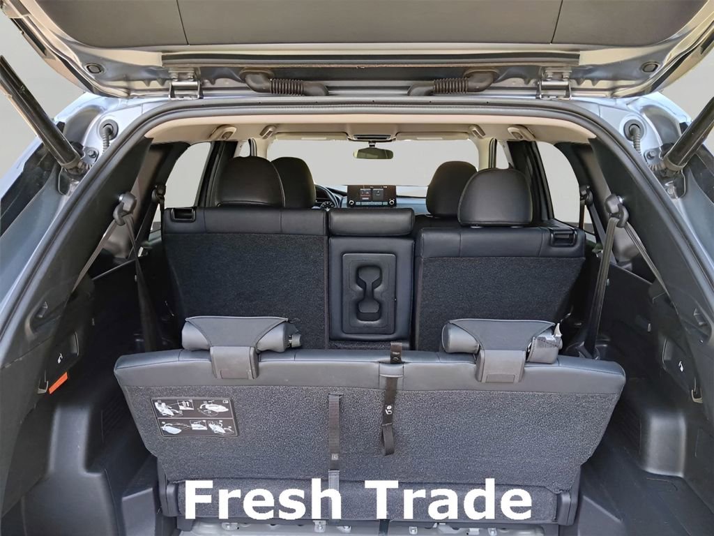 Used 2023 Mitsubishi Outlander SE image 42