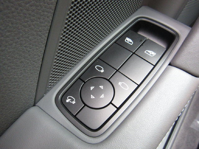 Certified 2024 Porsche 911 Carrera 4 AWD/4WD image 24