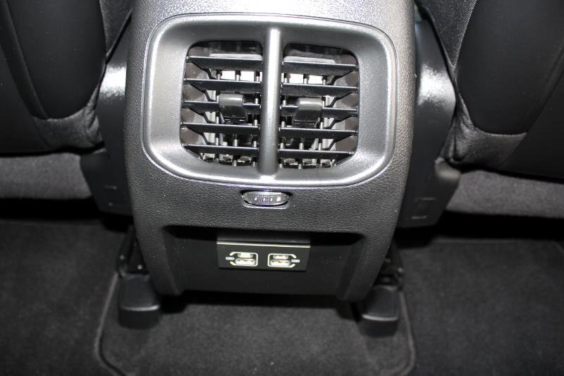 Used 2021 Jeep Cherokee Latitude Plus image 17
