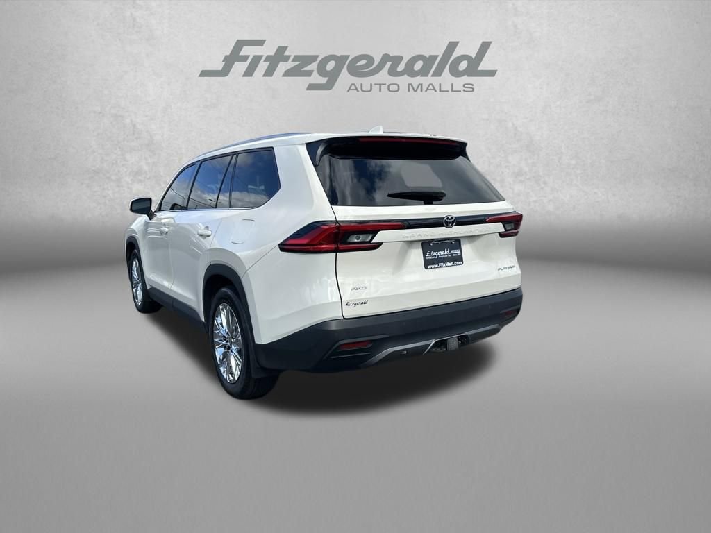 Used 2024 Toyota Grand Highlander Platinum image 5