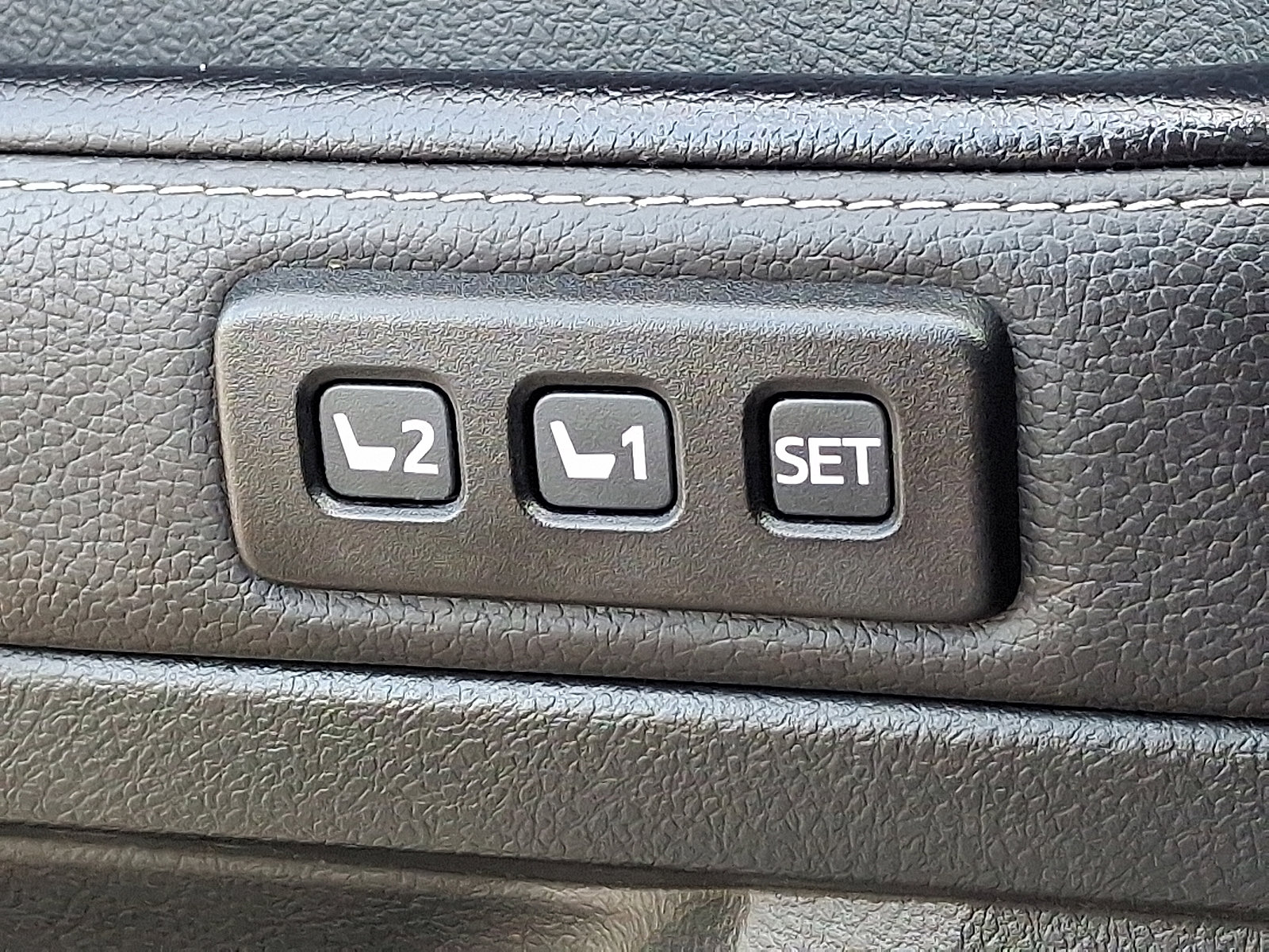 Used 2023 Toyota 4Runner Limited image 26