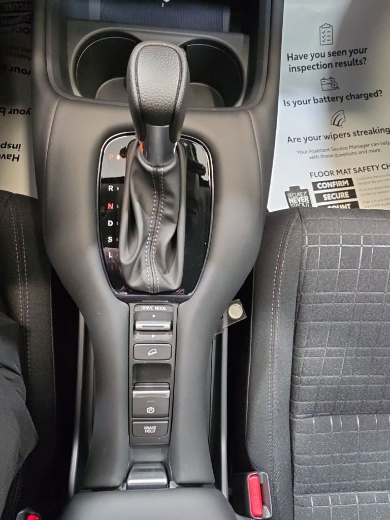 Used 2026 Honda HR-V LX image 42