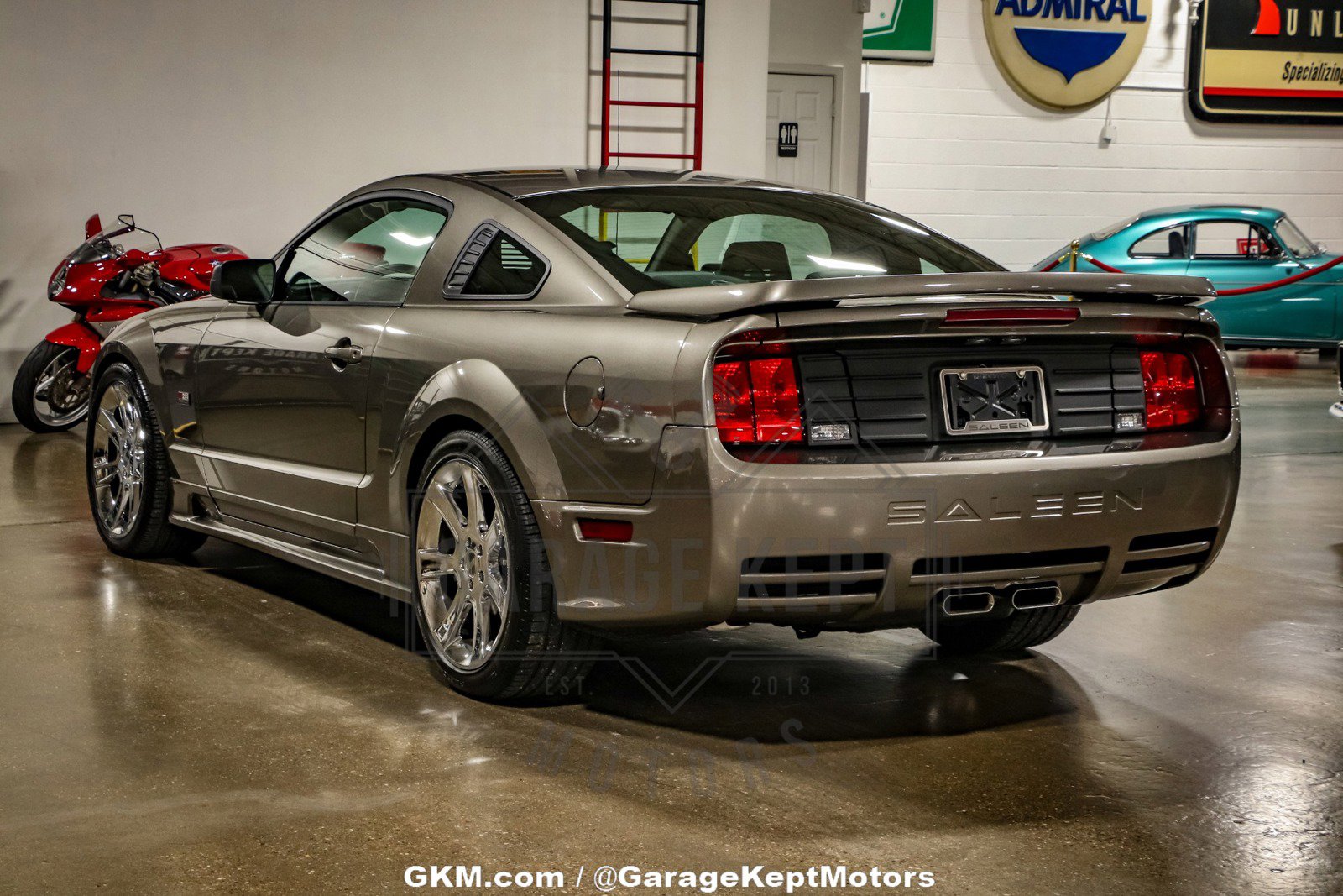 Used 2005 Ford Mustang GT image 12