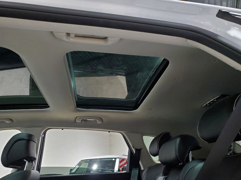 Used 2022 Genesis GV80 2.5T w/ Prestige Package 04 image 34