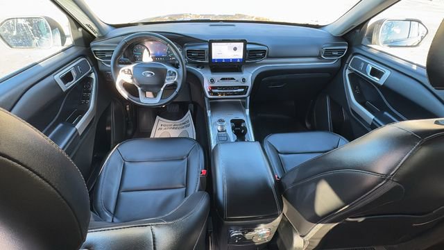 Certified 2022 Ford Explorer XLT w/ Equipment Group 202A image 12