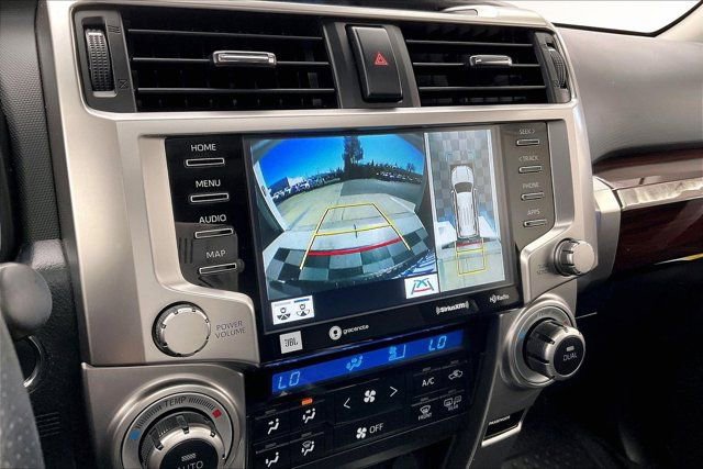 Used 2022 Toyota 4Runner Limited AWD/4WD image 24