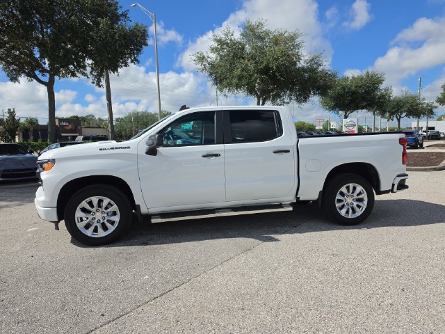 Used 2024 Chevrolet Silverado 1500 Custom w/ LPO, Dark Essentials Package RWD image 5