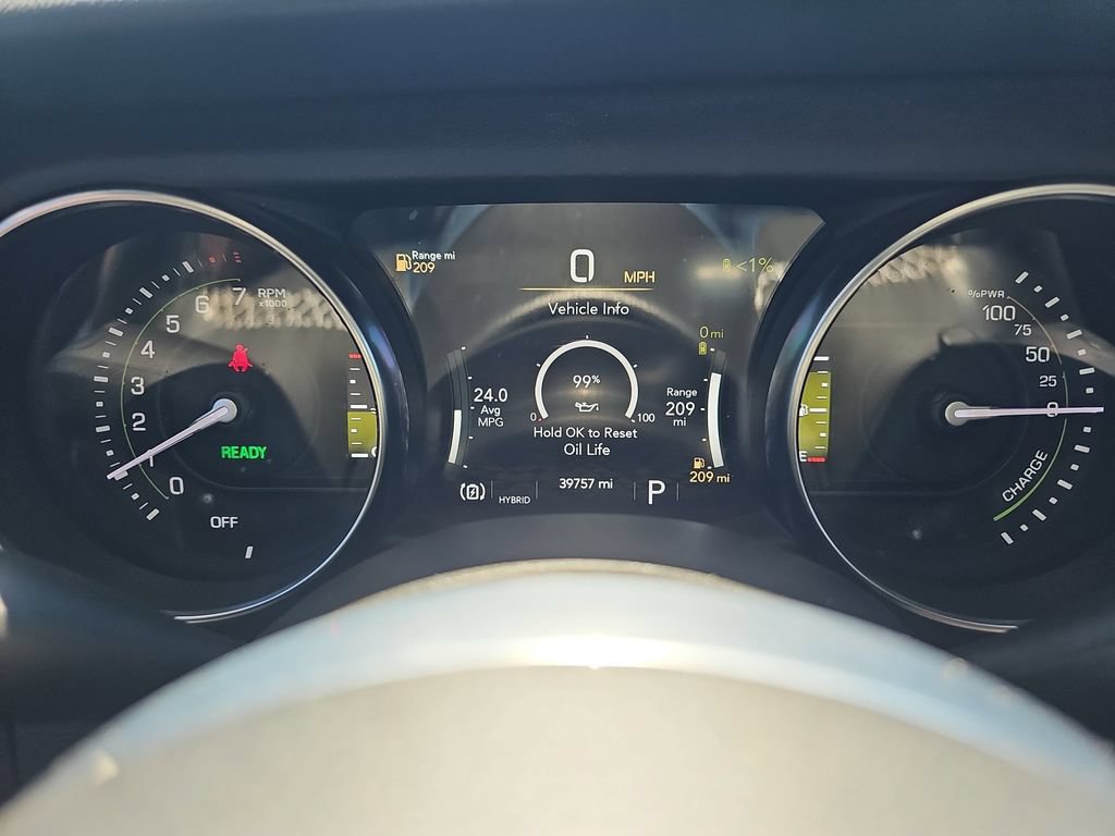 Used 2022 Jeep Wrangler Unlimited Sahara w/ Cold Weather Group AWD/4WD image 19