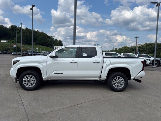 New 2026 Toyota Tacoma SR5 AWD/4WD image 3