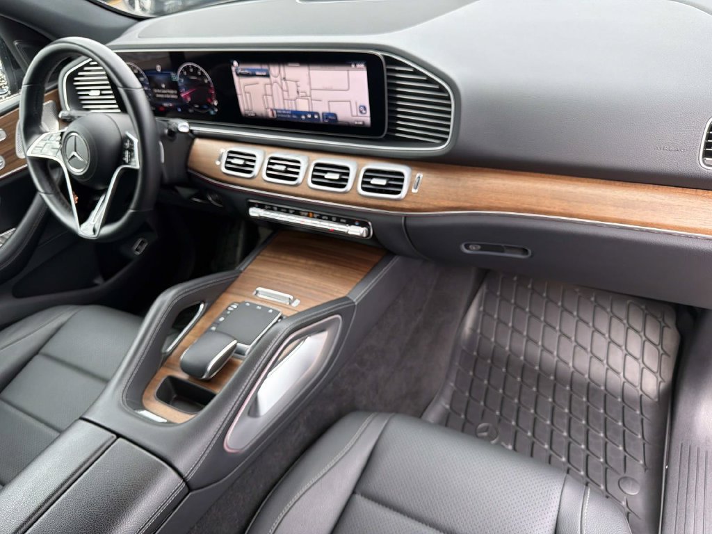 Used 2025 Mercedes-Benz GLE 350 4MATIC image 13