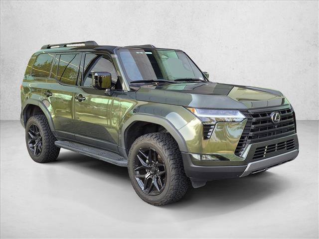 Used 2025 Lexus GX 550 AWD/4WD image 3