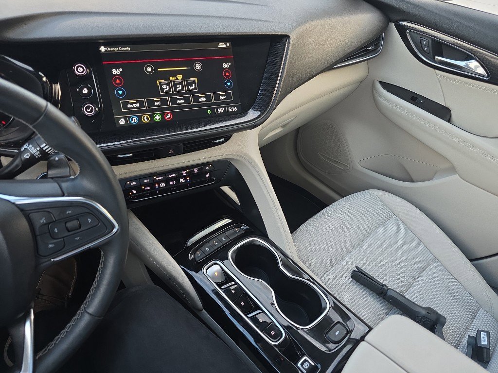 Used 2023 Buick Envision Preferred image 12