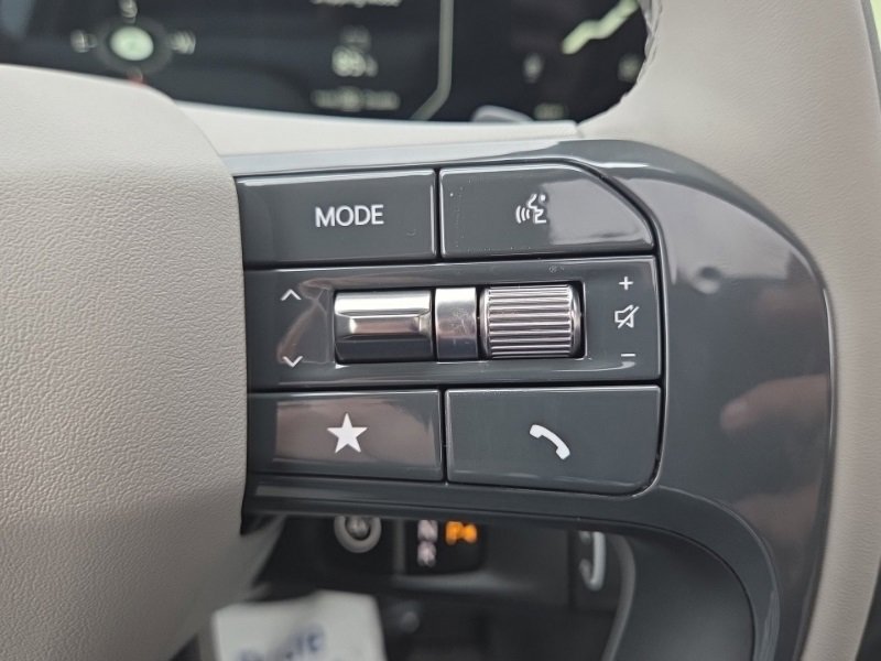 New 2026 Kia EV9 Wind image 42