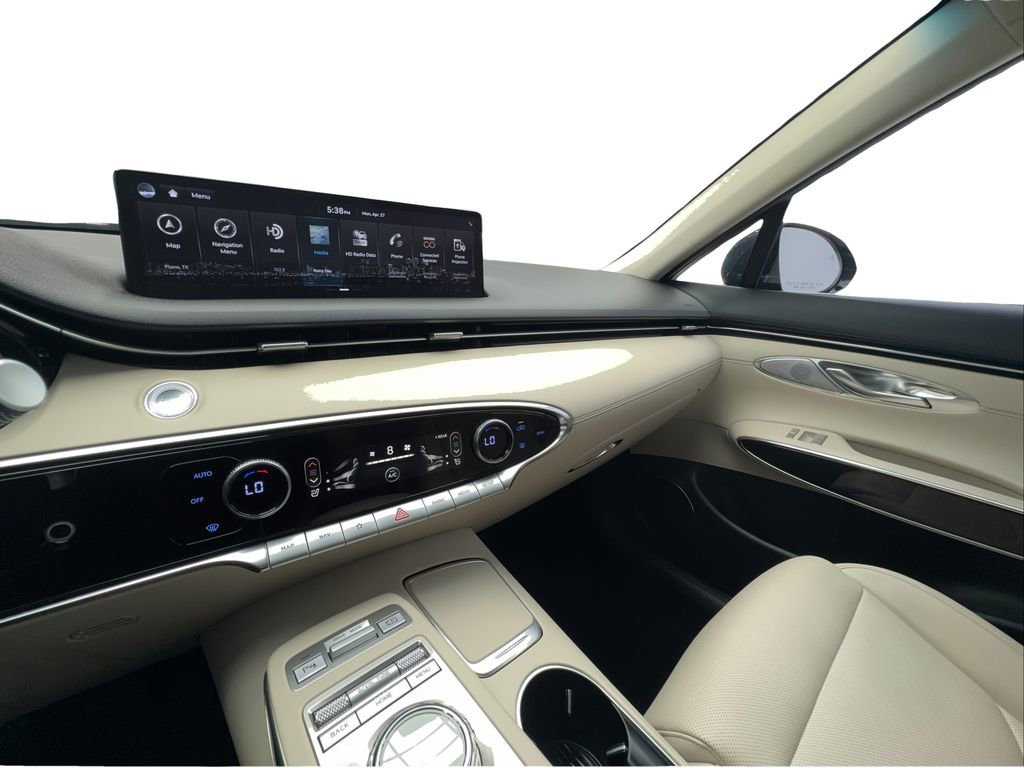 Used 2023 Genesis GV70 2.5T AWD/4WD image 43