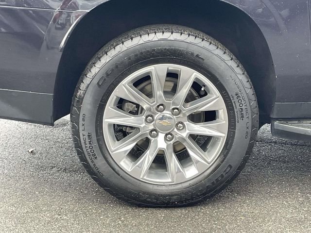 Used 2024 Chevrolet Suburban Premier image 7