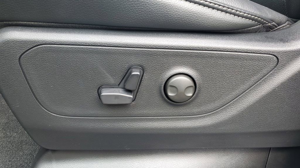 New 2026 RAM 1500 Rebel w/ Rebel Level 2 Equipment Group image 23