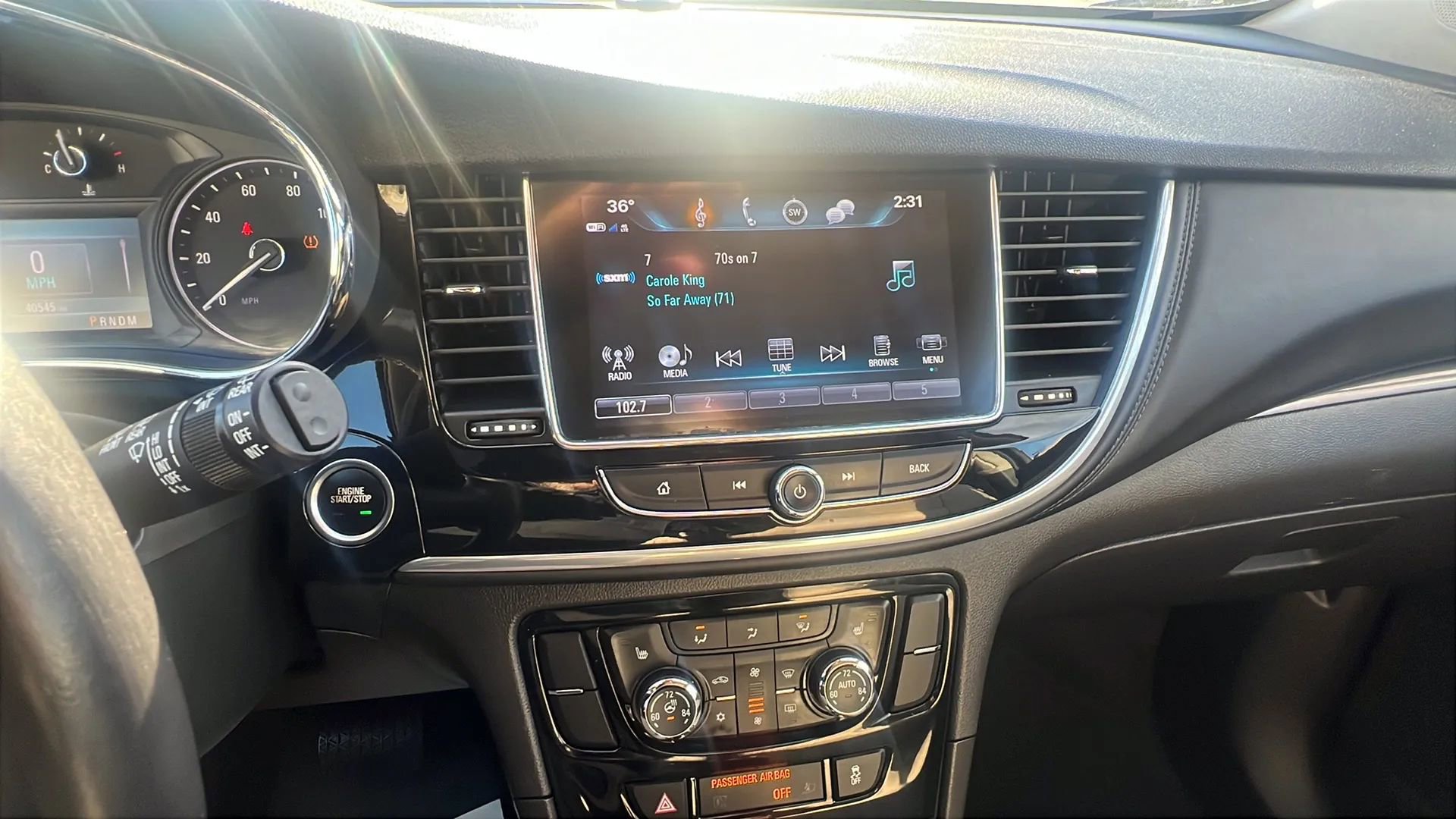 Used 2019 Buick Encore Essence image 17