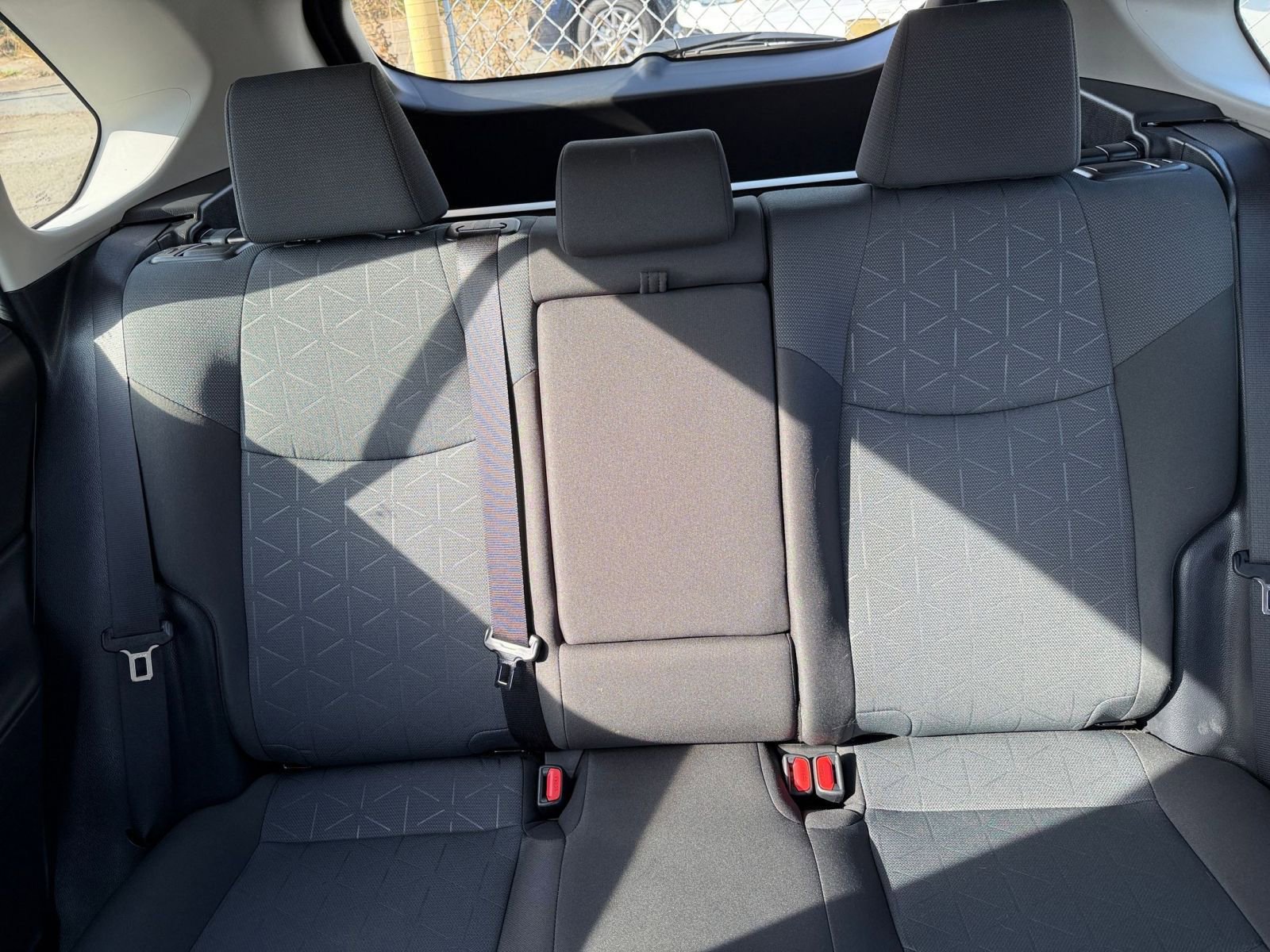 Used 2025 Toyota RAV4 XLE image 39